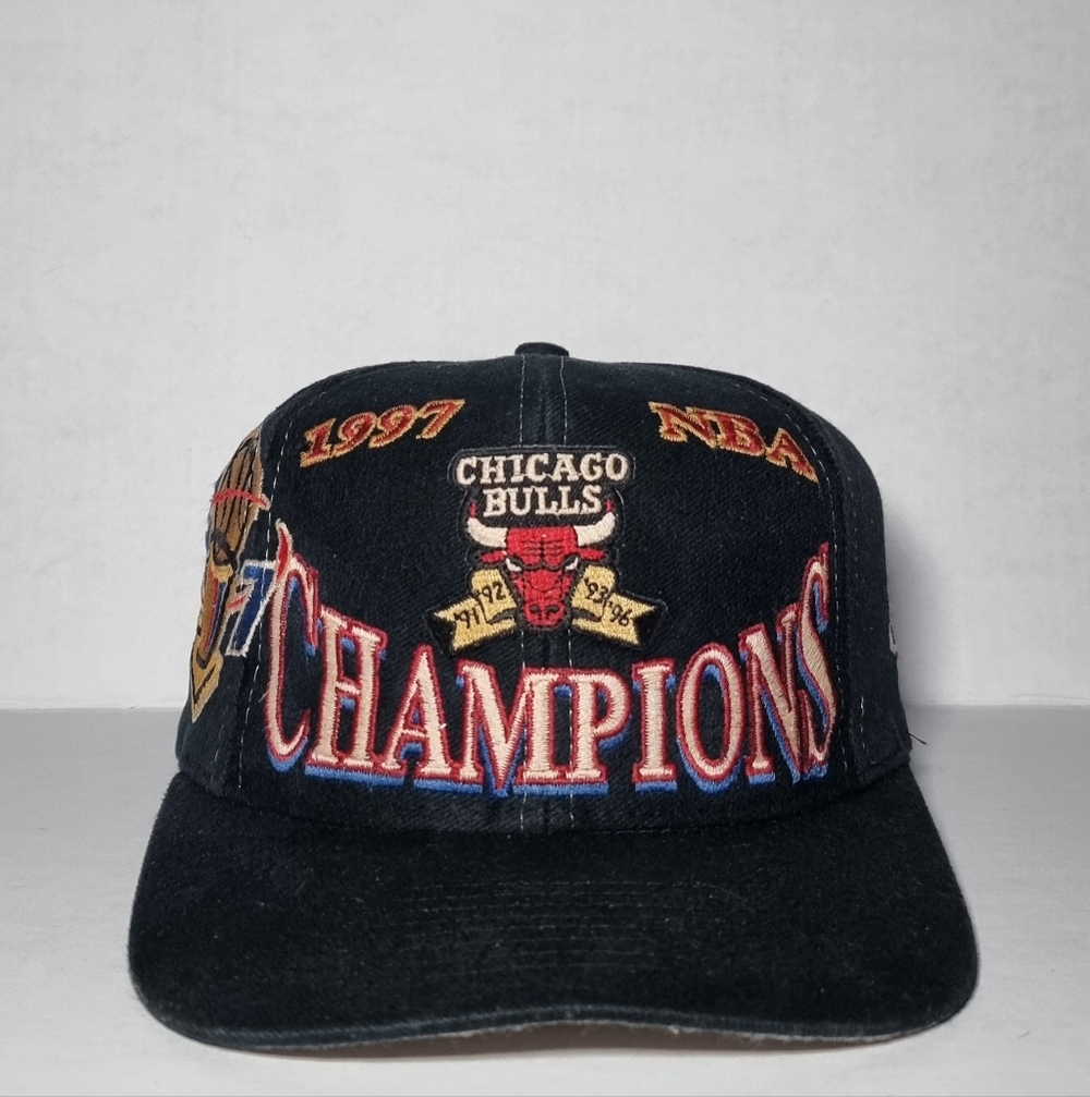 Vintage 90s Chicago Bulls Champions Hat Cap Snapback NBA 🔥